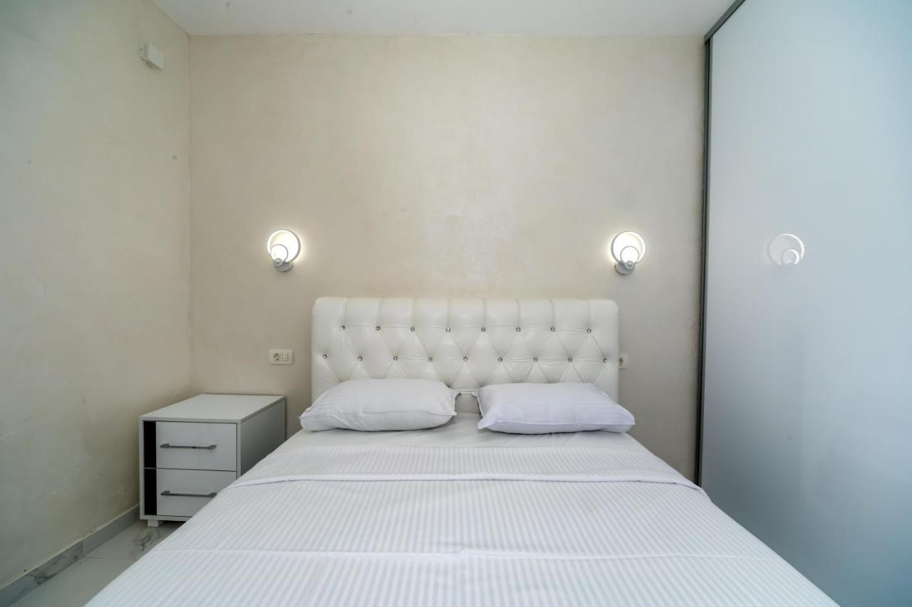 Kaom Lux Apartment Dobra Voda Exterior photo