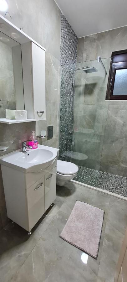 Kaom Lux Apartment Dobra Voda Exterior photo